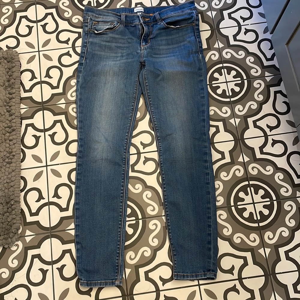 Sneek Peak Jeans Size 9
